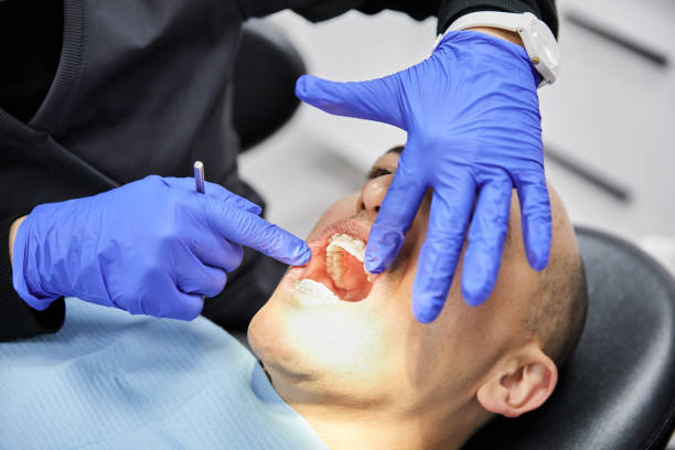 Best Cracked Tooth Emergency Dentist  in Potomac Mills, VA